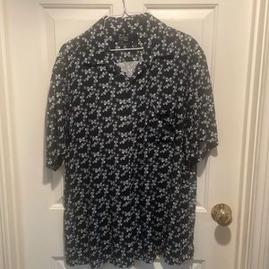 Mens large Nat Nast short sleeve shirt